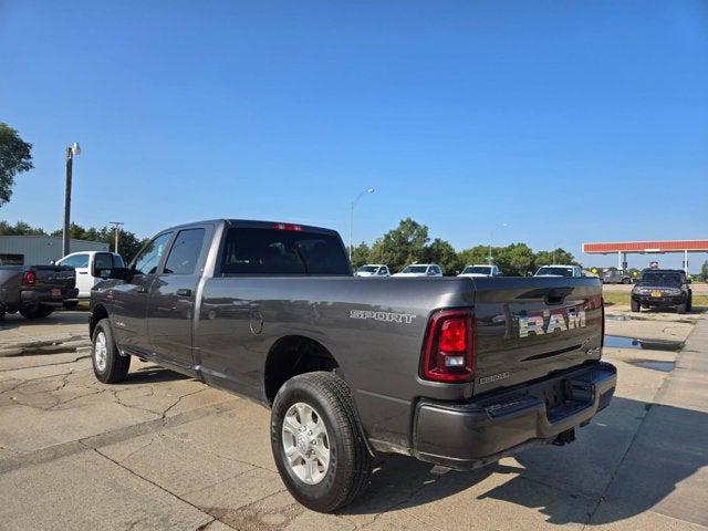 2025 RAM 3500 Big Horn Crew Cab 4x4 8 Box 2025 RAM 3500 Big Horn Crew Cab 4x4 8 Box
