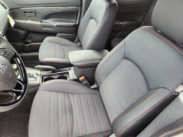 2025 Mitsubishi Outlander Sport 2.0 SE