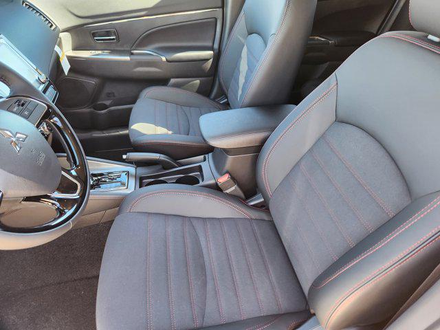2025 Mitsubishi Outlander Sport 2.0 SE