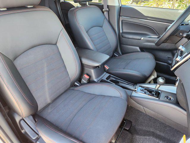 2025 Mitsubishi Outlander Sport 2.0 SE