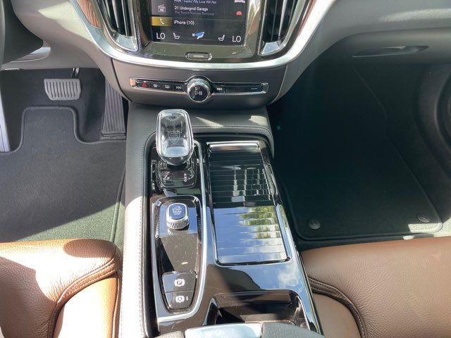 2022 Volvo S60 Recharge T8 Inscription Extended Range