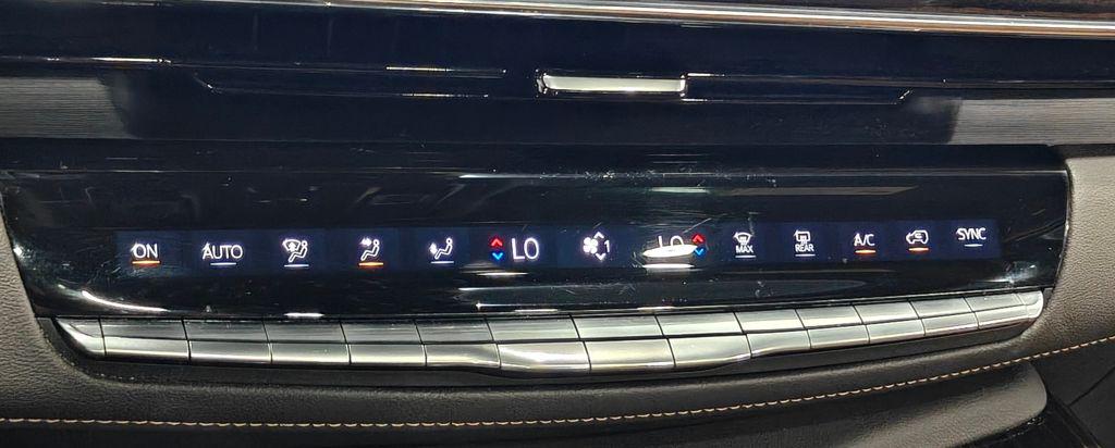 2022 Cadillac Escalade 4WD Premium Luxury