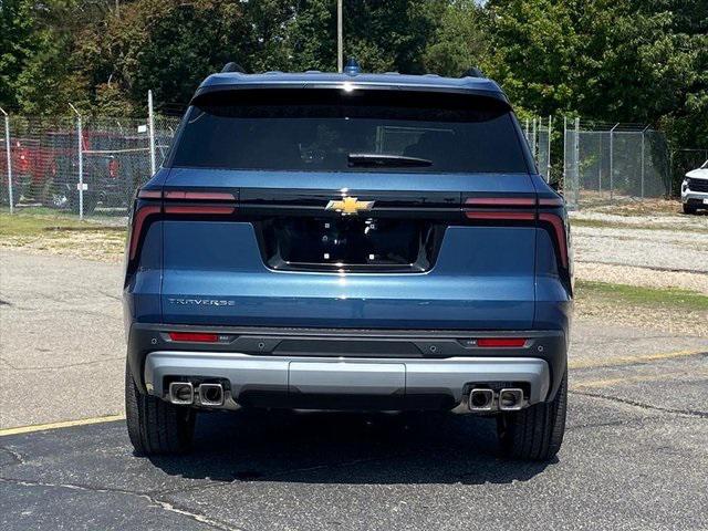 2026 Chevrolet Traverse FWD LT