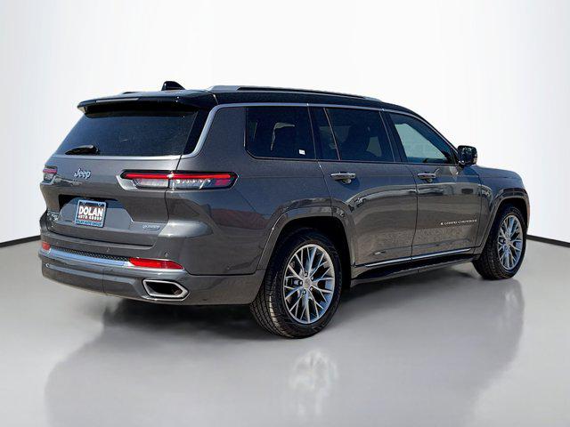 2022 Jeep Grand Cherokee L Summit 4x4
