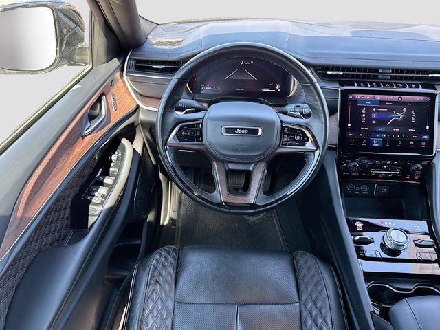 2022 Jeep Grand Cherokee L Summit 4x4