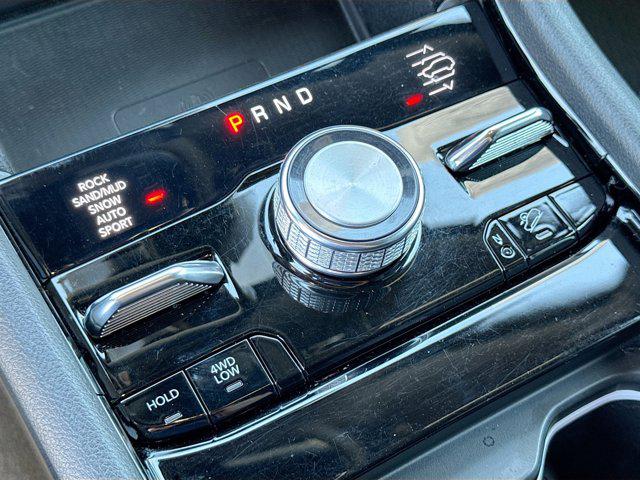 2022 Jeep Grand Cherokee L Summit 4x4
