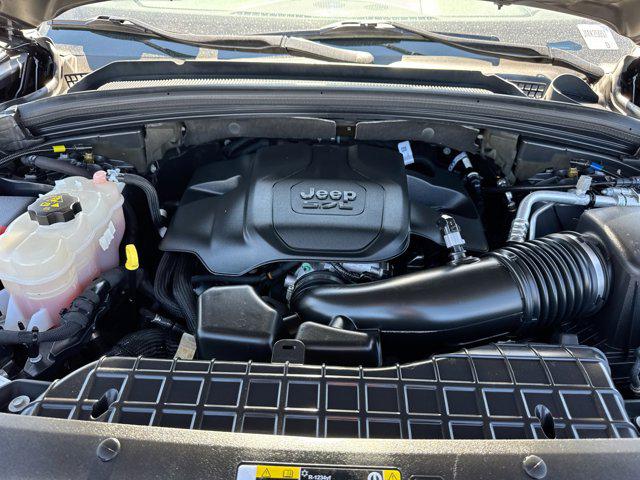 2022 Jeep Grand Cherokee L Summit 4x4