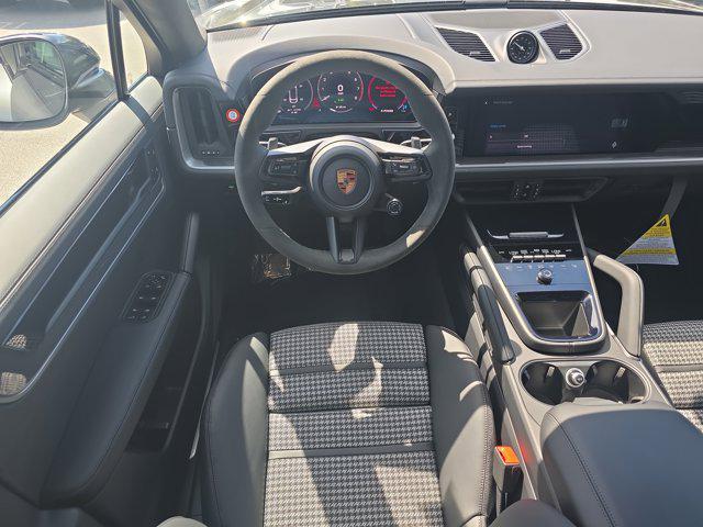 2026 Porsche Cayenne E-Hybrid