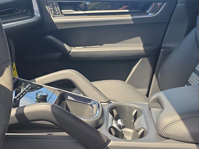 2026 Porsche Cayenne E-Hybrid