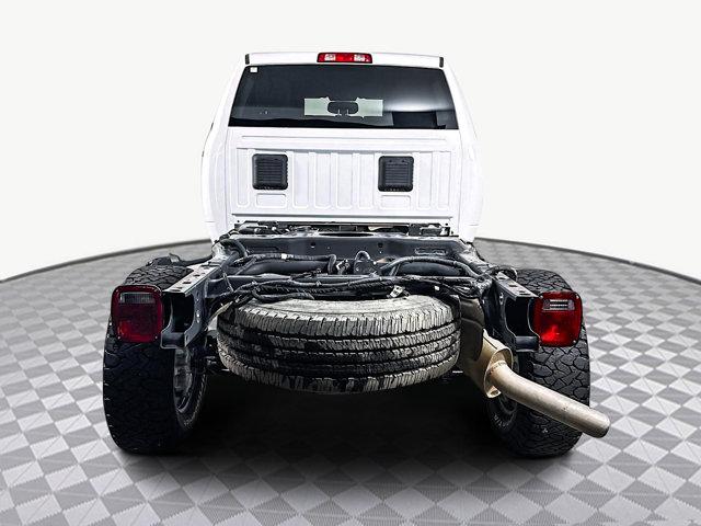 2021 Jeep Ram 2500 Tradesman Crew Cab 4x4 8' Box