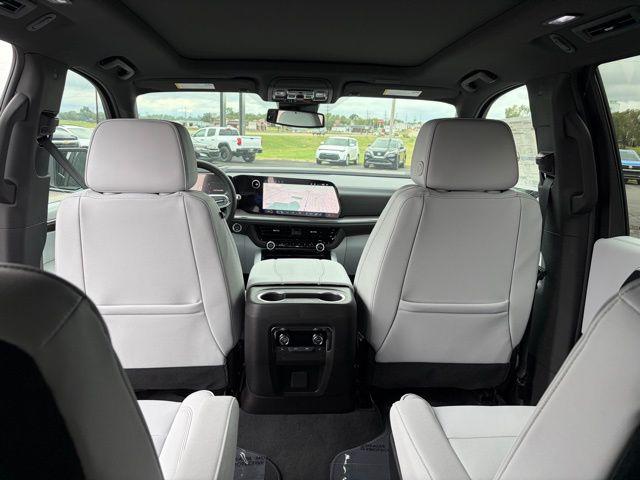 2026 Chevrolet Suburban Premier, 4WD