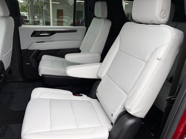 2026 Chevrolet Suburban Premier, 4WD