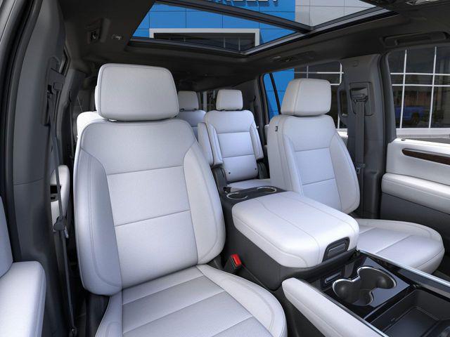 2026 Chevrolet Suburban Premier, 4WD