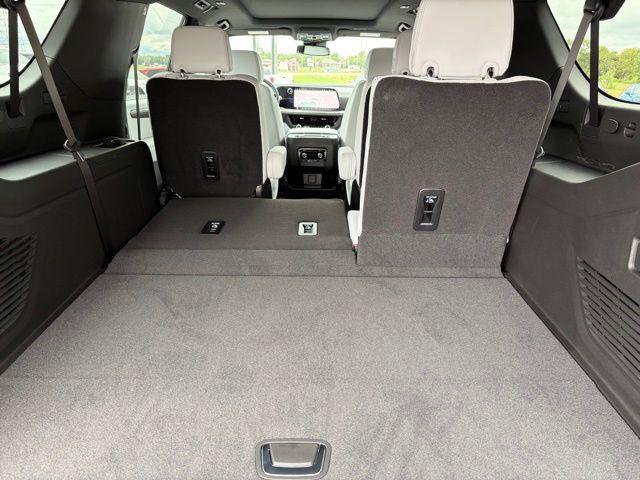 2026 Chevrolet Suburban Premier, 4WD