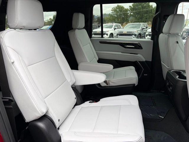 2026 Chevrolet Suburban Premier, 4WD