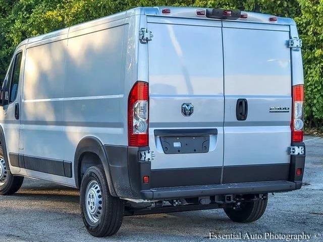 2026 Ram ProMaster Cargo Van Tradesman Low Roof 136" WB w/Pass Seat