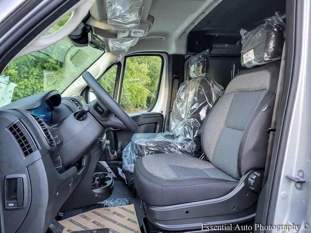 2026 Ram ProMaster Cargo Van Tradesman Low Roof 136" WB w/Pass Seat