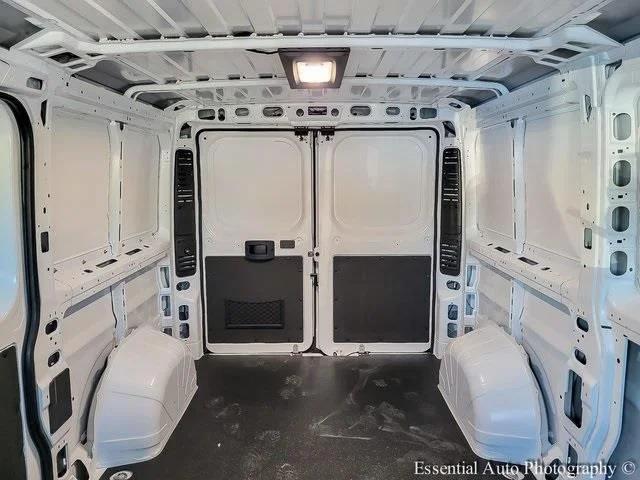 2026 Ram ProMaster Cargo Van Tradesman Low Roof 136" WB w/Pass Seat