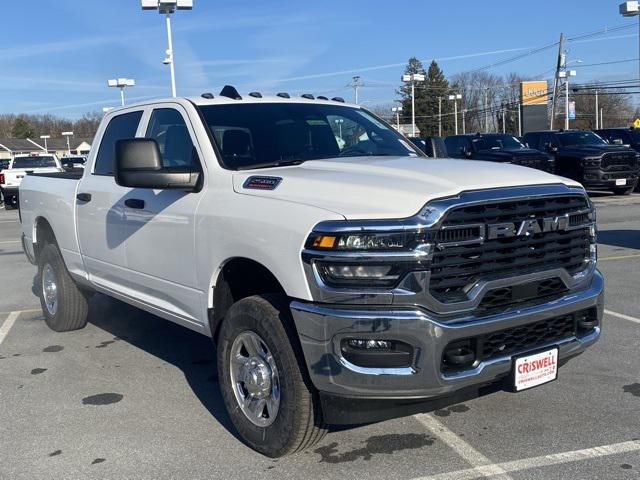 2026 RAM Ram 2500 RAM 2500 TRADESMAN CREW CAB 4X4 64 BOX