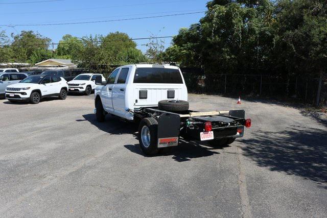 2026 RAM Ram 3500 Chassis Cab RAM 3500 TRADESMAN CREW CAB CHASSIS 4X4 60 CA