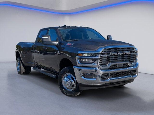 2026 RAM Ram 3500 RAM 3500 TRADESMAN CREW CAB 4X4 8 BOX 2026 RAM Ram 3500 RAM 3500 TRADESMAN CREW CAB 4X4 8 BOX