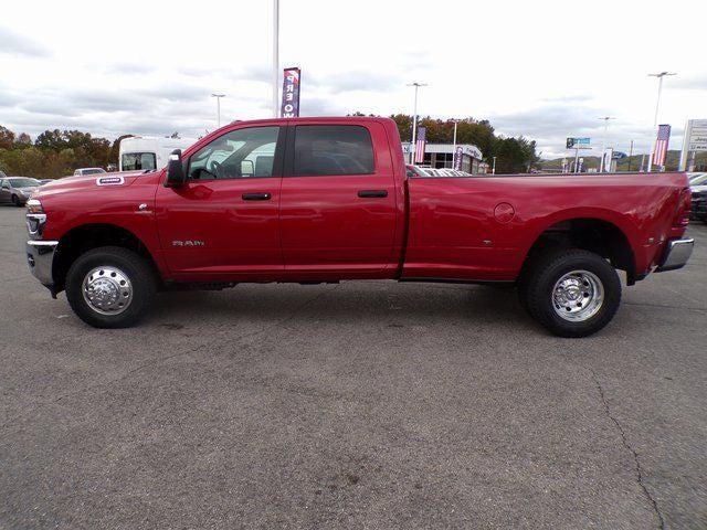2026 RAM Ram 3500 RAM 3500 BIG HORN CREW CAB 4X4 8 BOX