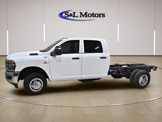 2026 RAM Ram 3500 Chassis Cab RAM 3500 TRADESMAN CREW CAB CHASSIS 4X4 60 CA