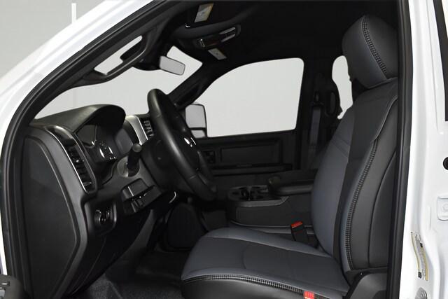 2026 Ram 3500 Chassis Cab Tradesman/Big Horn