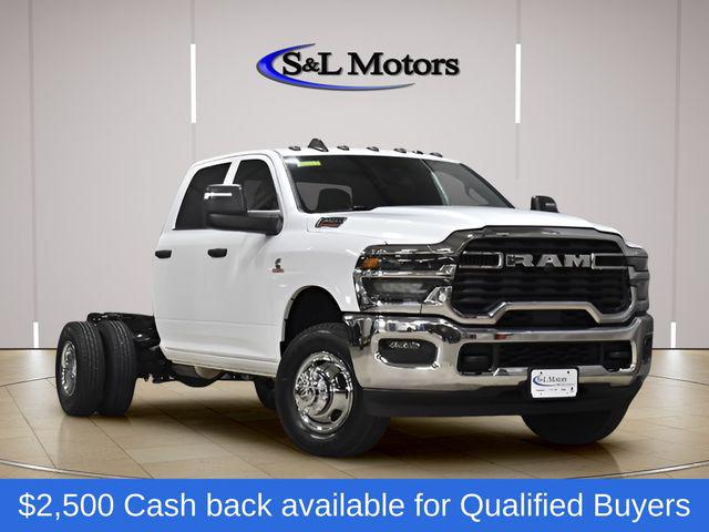 2026 RAM 3500 Chassis RAM 3500 TRADESMAN CREW CAB CHASSIS 4X4 60 CA