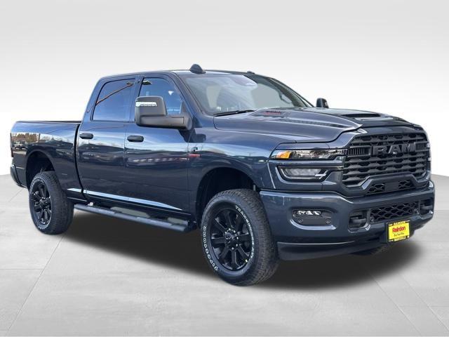 2026 RAM Ram 2500 RAM 2500 BLACK EXPRESS CREW CAB 4X4 64 BOX