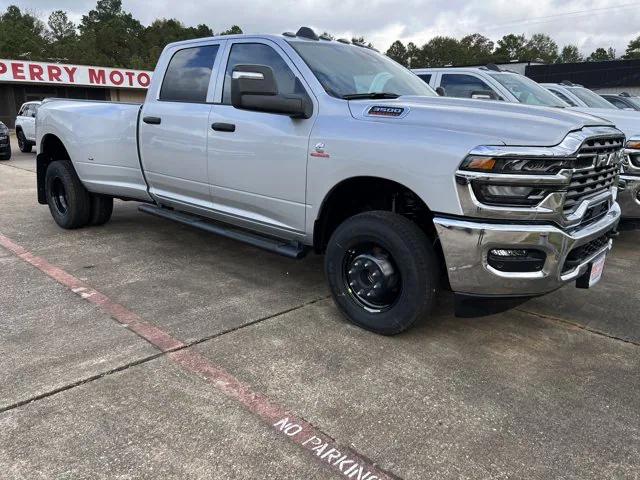 2026 RAM Ram 3500 RAM 3500 TRADESMAN CREW CAB 4X4 8 BOX 2026 RAM Ram 3500 RAM 3500 TRADESMAN CREW CAB 4X4 8 BOX