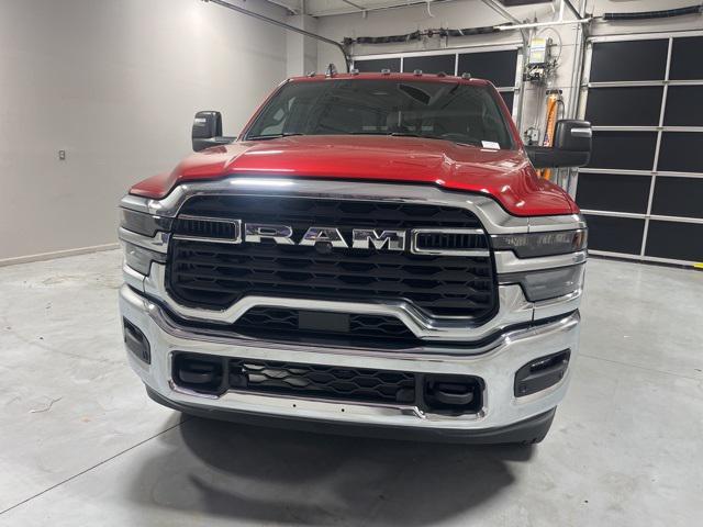 2026 RAM Ram 2500 RAM 2500 TRADESMAN CREW CAB 4X4 64 BOX