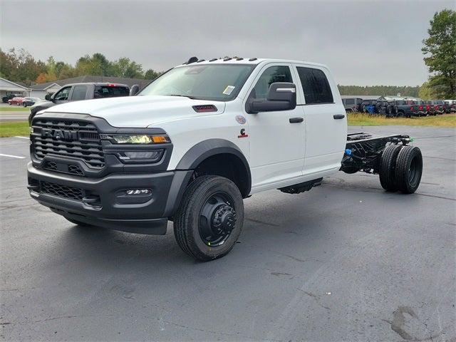 2026 RAM Ram 5500 Chassis Cab RAM 5500 TRADESMAN CHASSIS CREW CAB 4X4 84 CA 2026 RAM Ram 5500 Chassis Cab RAM 5500 TRADESMAN CHASSIS CREW CAB 4X4 84 CA