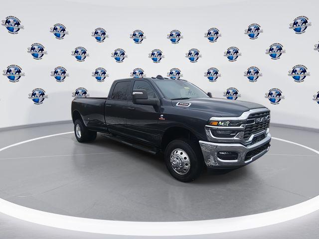 2026 RAM Ram 3500 RAM 3500 TRADESMAN CREW CAB 4X4 8 BOX 2026 RAM Ram 3500 RAM 3500 TRADESMAN CREW CAB 4X4 8 BOX
