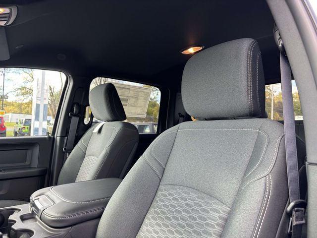 2026 Ram 3500 Tradesman Crew Cab 4x4 8' Box