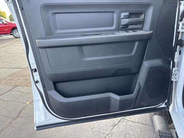 2026 Ram 3500 Tradesman Crew Cab 4x4 8' Box