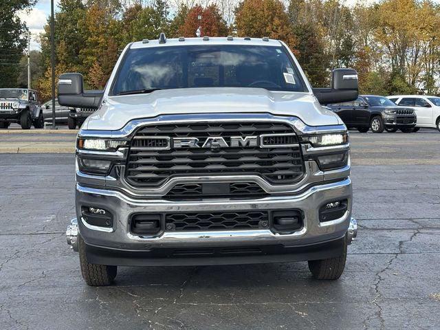 2026 Ram 3500 Tradesman Crew Cab 4x4 8' Box