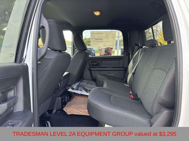 2026 Ram 3500 Tradesman Crew Cab 4x4 8 Box