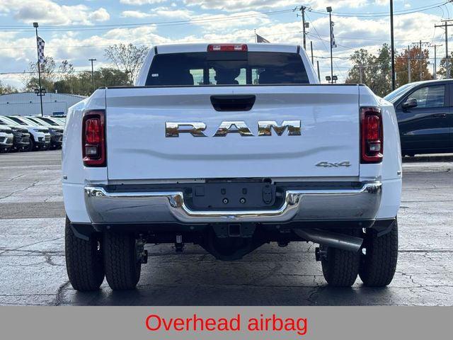2026 Ram 3500 Tradesman Crew Cab 4x4 8 Box