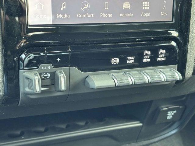 2026 Ram 3500 Tradesman Crew Cab 4x4 8 Box