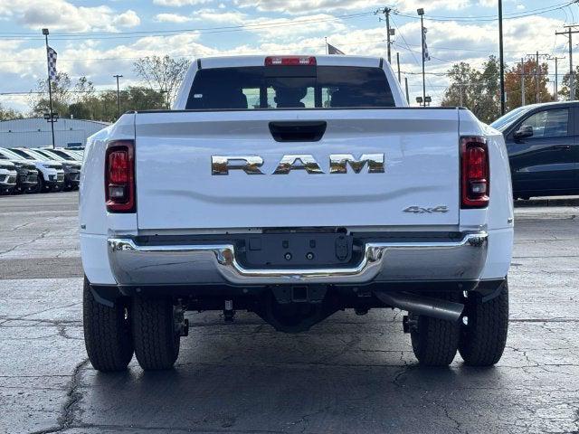 2026 Ram 3500 Tradesman Crew Cab 4x4 8 Box