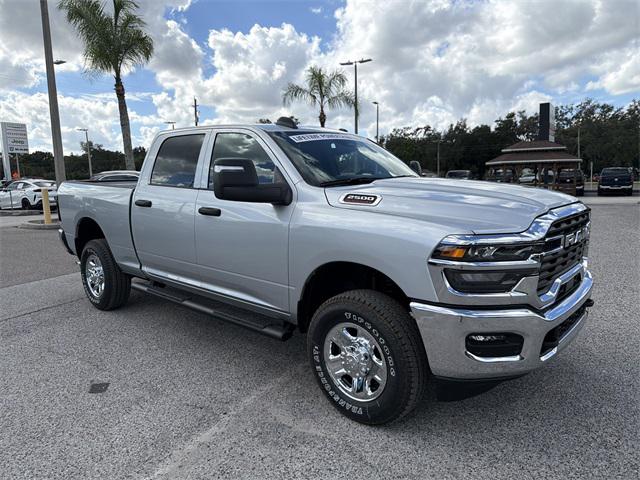 2026 RAM Ram 2500 RAM 2500 TRADESMAN CREW CAB 4X4 64 BOX