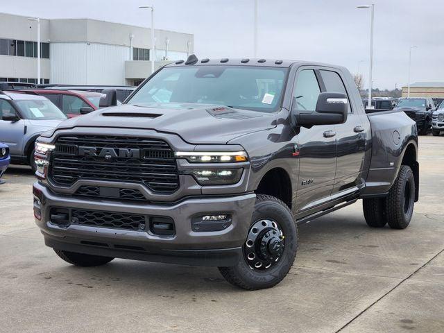 2026 RAM Ram 3500 RAM 3500 LARAMIE MEGA CAB 4X4 64 BOX 2026 RAM Ram 3500 RAM 3500 LARAMIE MEGA CAB 4X4 64 BOX