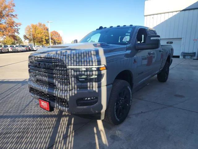 2026 RAM Ram 3500 RAM 3500 LARAMIE CREW CAB 4X4 64 BOX 2026 RAM Ram 3500 RAM 3500 LARAMIE CREW CAB 4X4 64 BOX