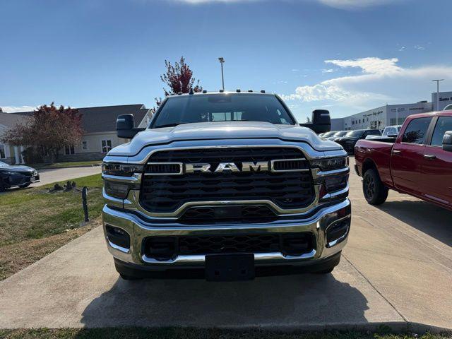 2026 RAM Ram 3500 RAM 3500 TRADESMAN CREW CAB 4X4 8 BOX 2026 RAM Ram 3500 RAM 3500 TRADESMAN CREW CAB 4X4 8 BOX