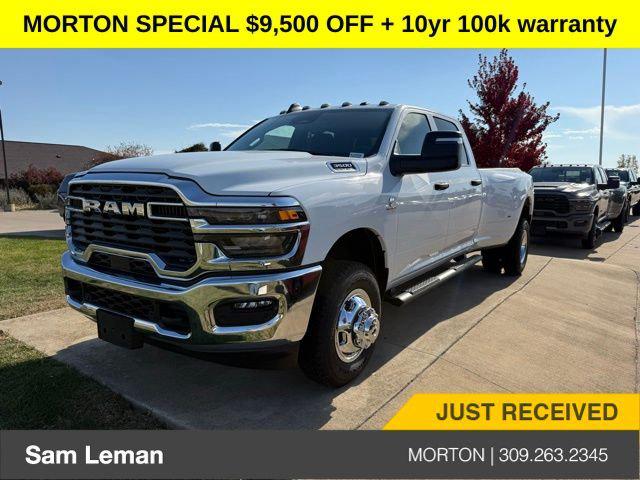2026 RAM Ram 3500 RAM 3500 TRADESMAN CREW CAB 4X4 8 BOX
