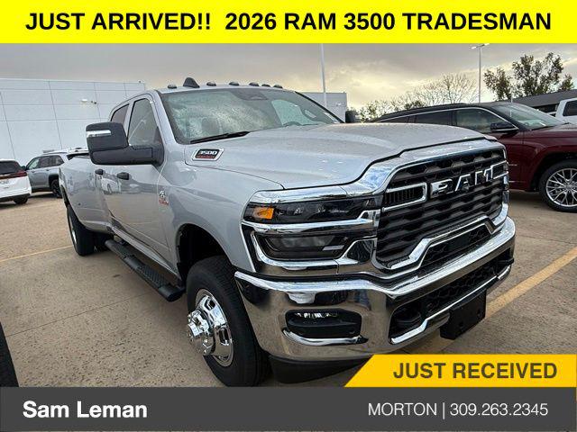 2026 RAM Ram 3500 RAM 3500 TRADESMAN CREW CAB 4X4 8 BOX