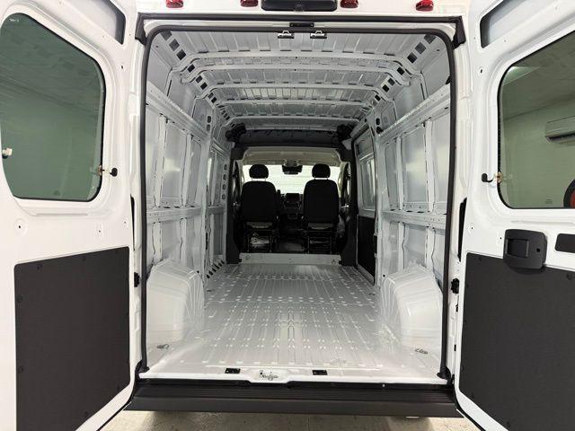 2026 Ram ProMaster Cargo Van Tradesman High Roof 159 WB w/Pass Seat