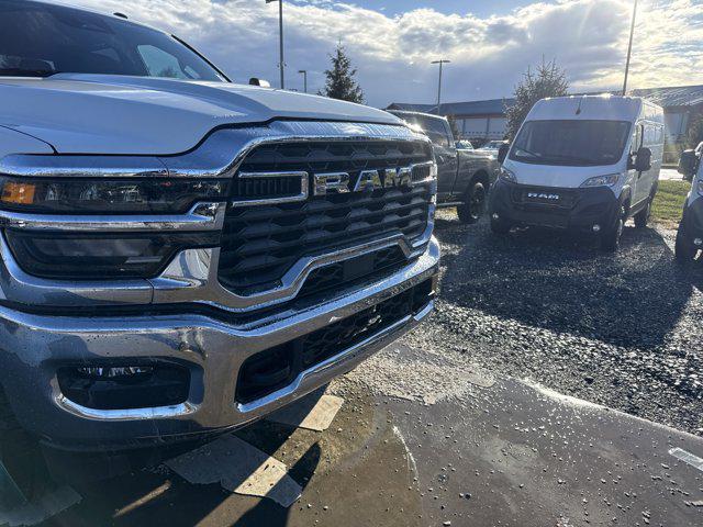 2026 RAM Ram 2500 RAM 2500 TRADESMAN CREW CAB 4X4 64 BOX 2026 RAM Ram 2500 RAM 2500 TRADESMAN CREW CAB 4X4 64 BOX