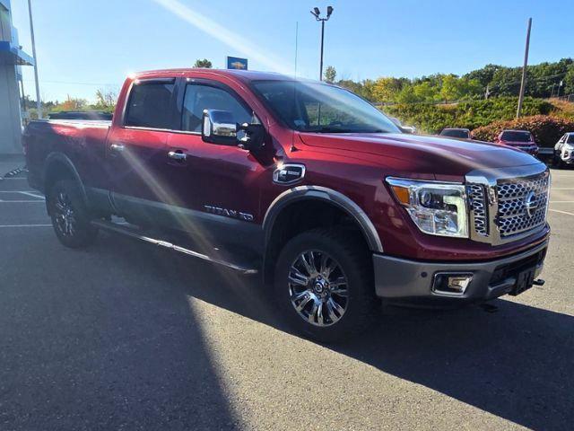 2019 Nissan TITAN XD Platinum Reserve Diesel